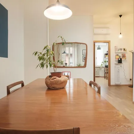 Tra Le Di Reggio - Pisacane *